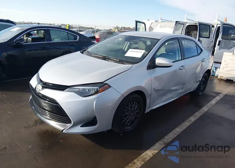 2018 Toyota Corolla Le из США, поврежденный, VIN 5YFBURHE6JP823718
